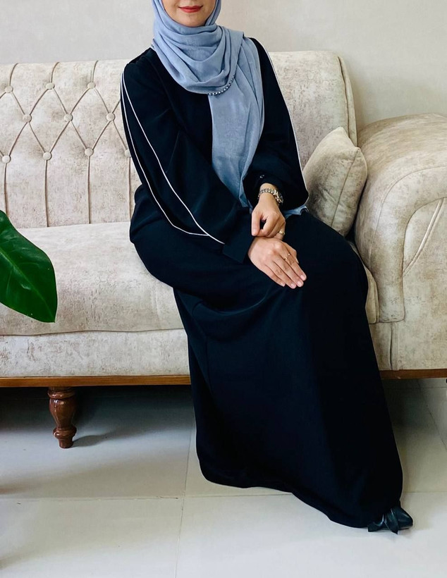 عبا زنانه.. مدل طناز.. آستین دار و سایز بندی دار...